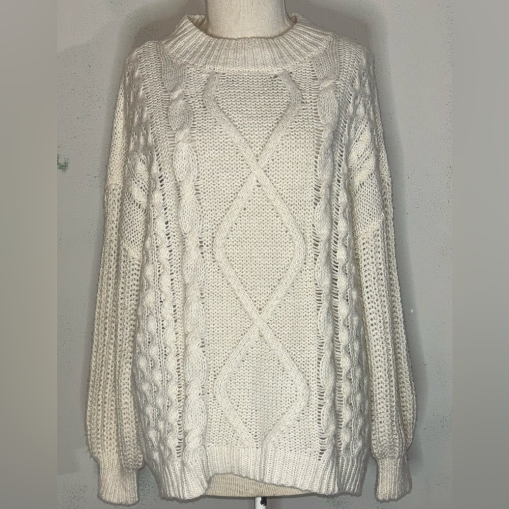 Cream Pull-Over Sweater